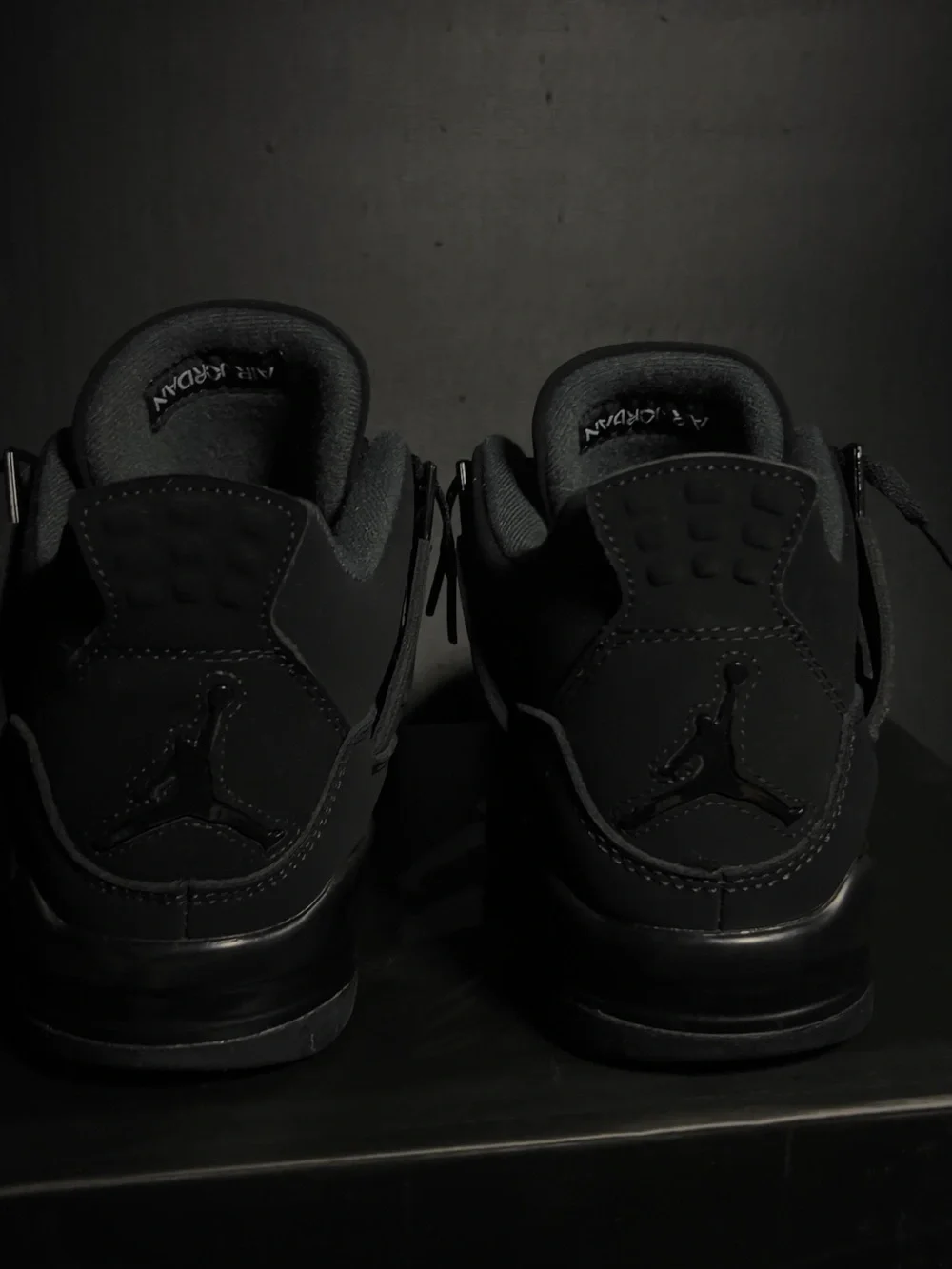 Retro 4 ‘Black Cat’ Sneakers
